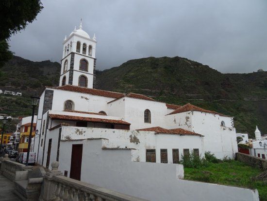 la Iglesia Parroquial de Santa Ana